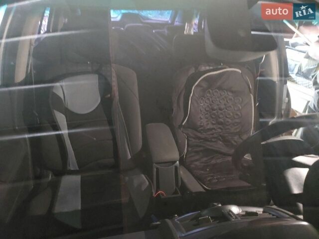 Серый Киа Сид, объемом двигателя 1.6 л и пробегом 182 тыс. км за 7800 $, фото 4 на Automoto.ua