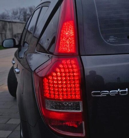 Сірий Кіа Сід, об'ємом двигуна 1.6 л та пробігом 148 тис. км за 6300 $, фото 6 на Automoto.ua