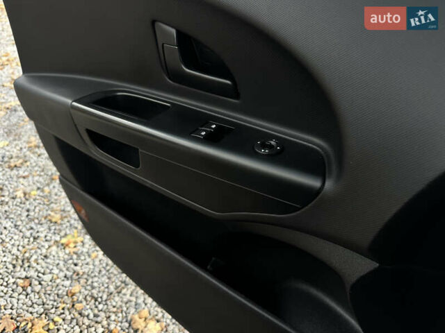 Кіа Сід 2011 у Вінниці на Automoto.ua Сірий Кіа Сід, об'ємом двигуна 1.6 л та пробігом 237 тис. км за 6800 $, фото 19 на Automoto.ua