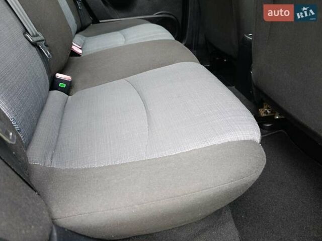 Серый Киа Сид, объемом двигателя 1.4 л и пробегом 187 тыс. км за 5999 $, фото 16 на Automoto.ua