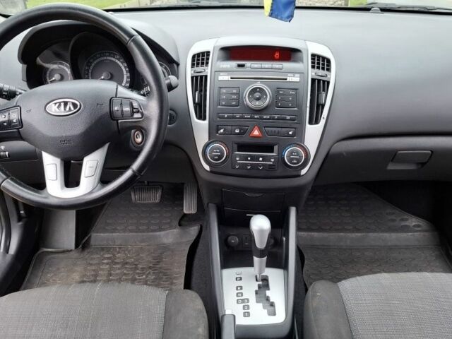 Серый Киа Сид, объемом двигателя 1.6 л и пробегом 245 тыс. км за 5200 $, фото 9 на Automoto.ua