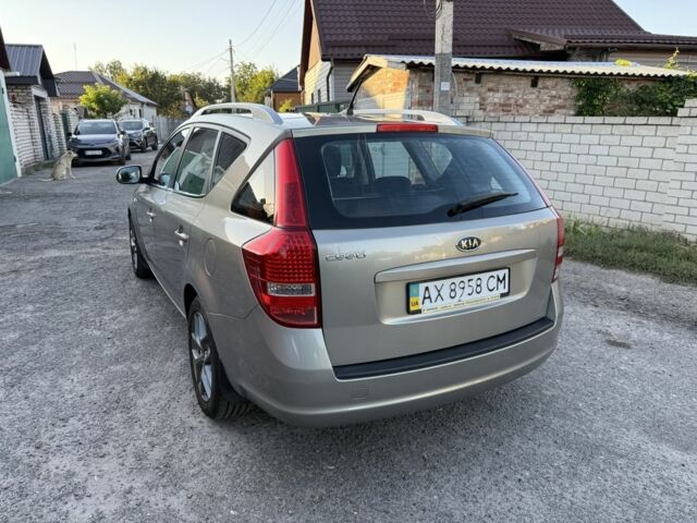 Серый Киа Сид, объемом двигателя 1.6 л и пробегом 197 тыс. км за 5900 $, фото 8 на Automoto.ua