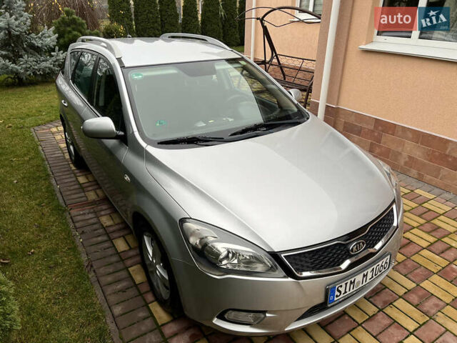 Серый Киа Сид, объемом двигателя 1.6 л и пробегом 207 тыс. км за 7450 $, фото 31 на Automoto.ua