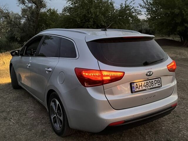 Сірий Кіа Сід, об'ємом двигуна 1.6 л та пробігом 260 тис. км за 8500 $, фото 8 на Automoto.ua