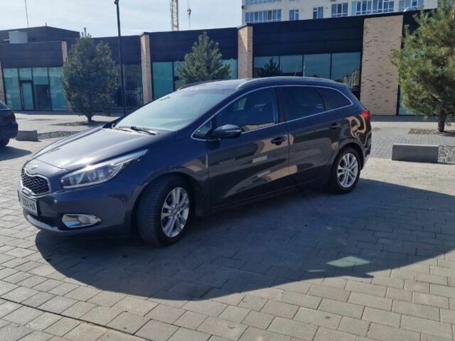 Сірий Кіа Сід, об'ємом двигуна 1.6 л та пробігом 258 тис. км за 9200 $, фото 2 на Automoto.ua