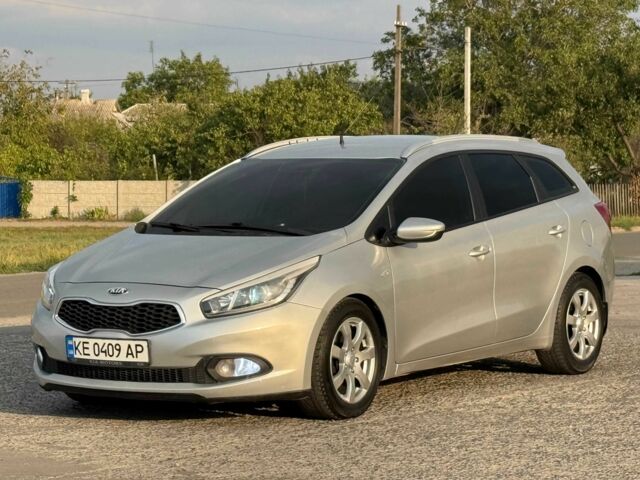 Серый Киа Сид, объемом двигателя 1.6 л и пробегом 260 тыс. км за 7900 $, фото 15 на Automoto.ua