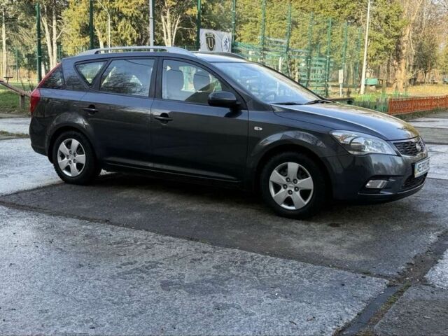 Серый Киа Сид, объемом двигателя 1.6 л и пробегом 48 тыс. км за 8300 $, фото 5 на Automoto.ua