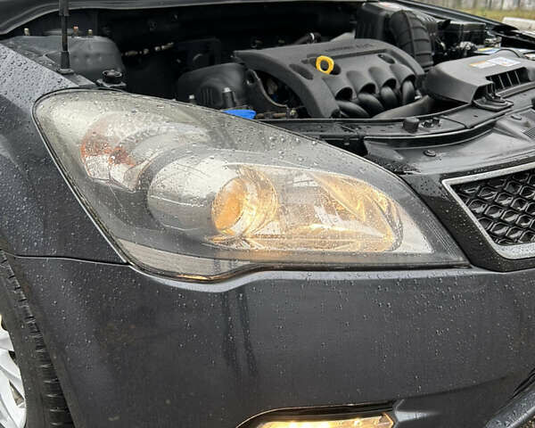 Сірий Кіа Сід, об'ємом двигуна 1.6 л та пробігом 244 тис. км за 7299 $, фото 38 на Automoto.ua