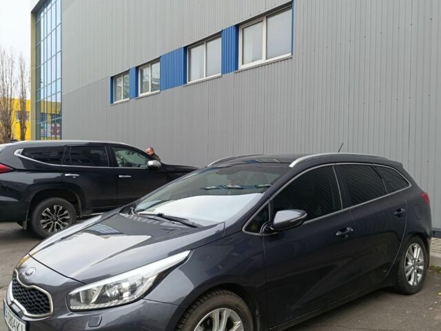 Серый Киа Сид, объемом двигателя 1.6 л и пробегом 327 тыс. км за 7500 $, фото 1 на Automoto.ua