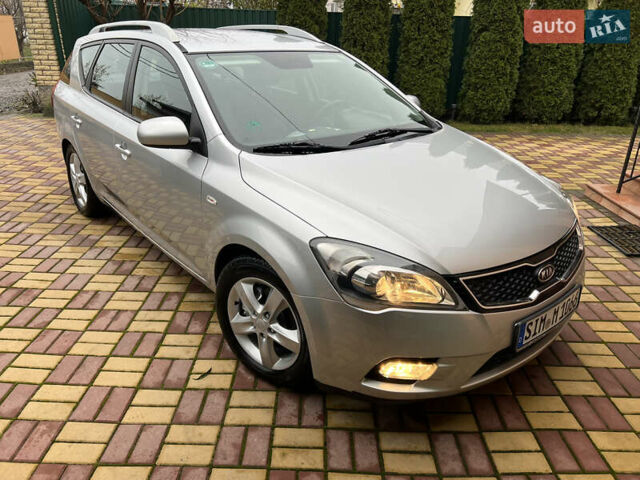 Серый Киа Сид, объемом двигателя 1.6 л и пробегом 207 тыс. км за 7450 $, фото 3 на Automoto.ua