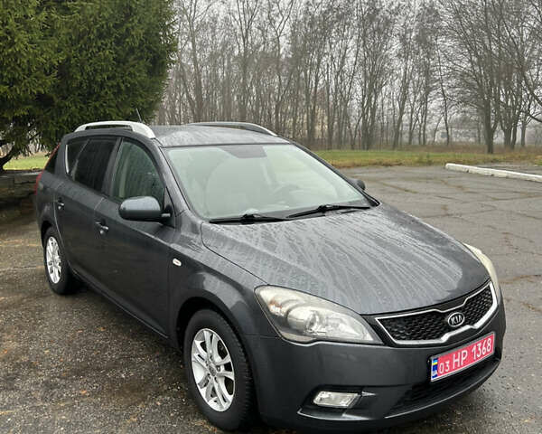 Сірий Кіа Сід, об'ємом двигуна 1.6 л та пробігом 244 тис. км за 7299 $, фото 14 на Automoto.ua