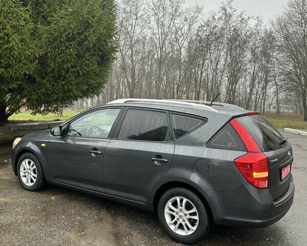 Сірий Кіа Сід, об'ємом двигуна 1.6 л та пробігом 244 тис. км за 7299 $, фото 30 на Automoto.ua