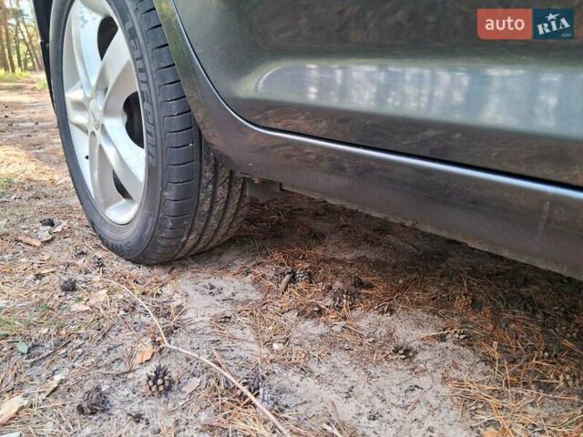 Сірий Кіа Сід, об'ємом двигуна 1.6 л та пробігом 140 тис. км за 8950 $, фото 11 на Automoto.ua