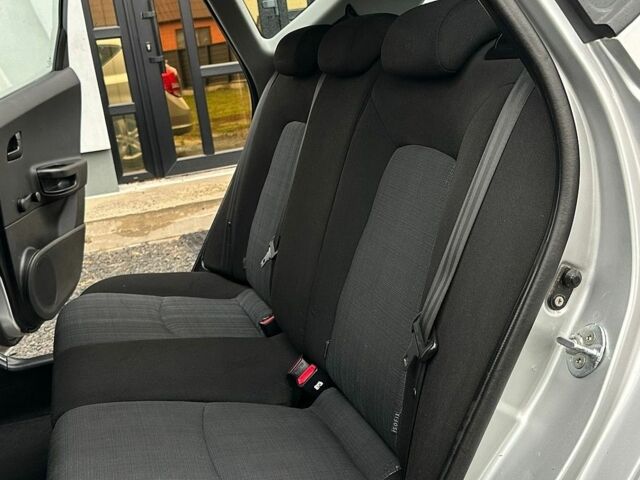 Серый Киа Сид, объемом двигателя 1.4 л и пробегом 194 тыс. км за 6100 $, фото 6 на Automoto.ua