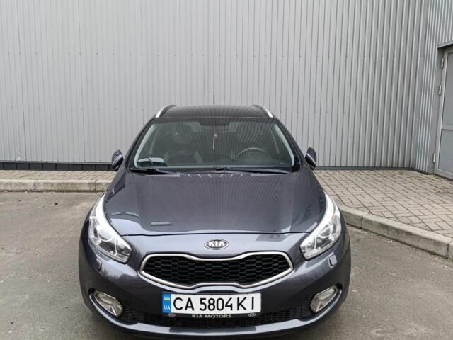Серый Киа Сид, объемом двигателя 1.6 л и пробегом 327 тыс. км за 7500 $, фото 4 на Automoto.ua