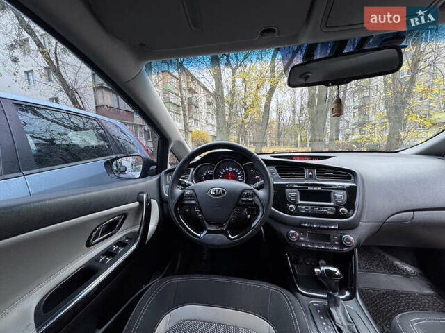 Сірий Кіа Сід, об'ємом двигуна 1.59 л та пробігом 160 тис. км за 9700 $, фото 5 на Automoto.ua