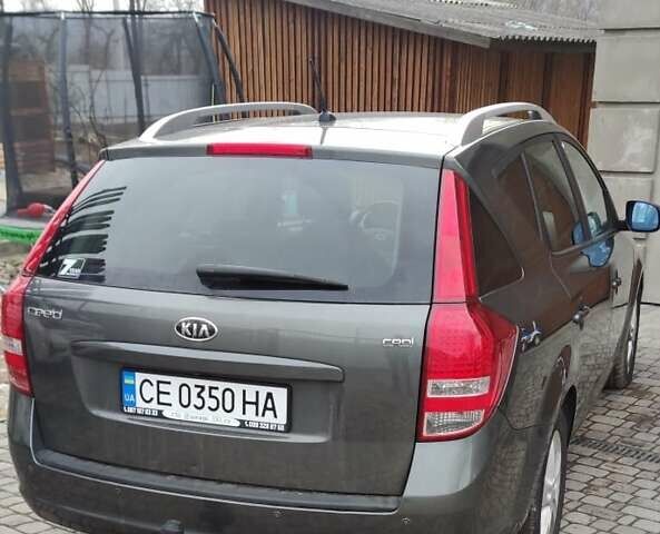 Серый Киа Сид, объемом двигателя 1.6 л и пробегом 260 тыс. км за 7500 $, фото 5 на Automoto.ua