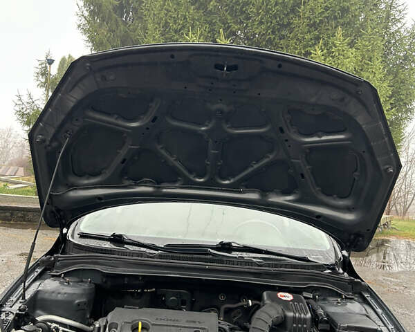 Сірий Кіа Сід, об'ємом двигуна 1.6 л та пробігом 244 тис. км за 7299 $, фото 39 на Automoto.ua