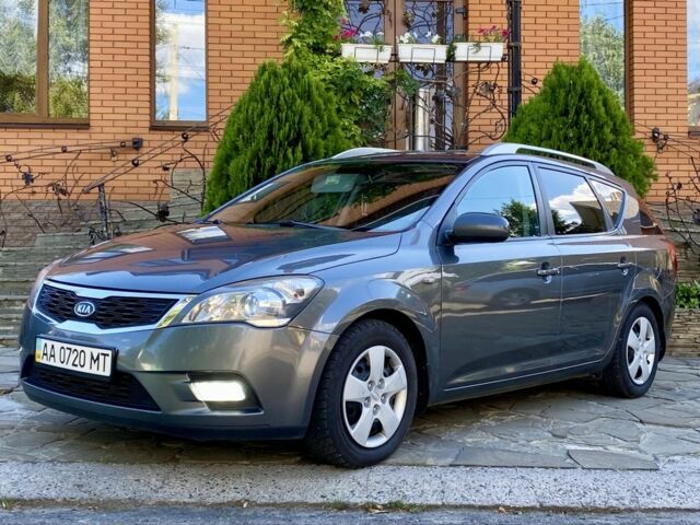 Серый Киа Сид, объемом двигателя 1.6 л и пробегом 189 тыс. км за 6300 $, фото 1 на Automoto.ua