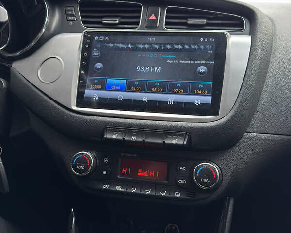 Серый Киа Сид, объемом двигателя 1.59 л и пробегом 160 тыс. км за 10999 $, фото 20 на Automoto.ua