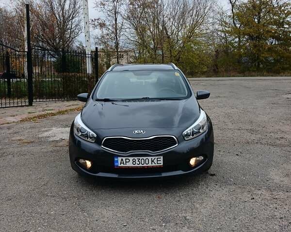 Серый Киа Сид, объемом двигателя 1.6 л и пробегом 270 тыс. км за 9500 $, фото 1 на Automoto.ua