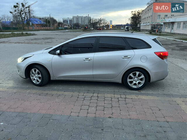Серый Киа Сид, объемом двигателя 1.58 л и пробегом 230 тыс. км за 8800 $, фото 7 на Automoto.ua