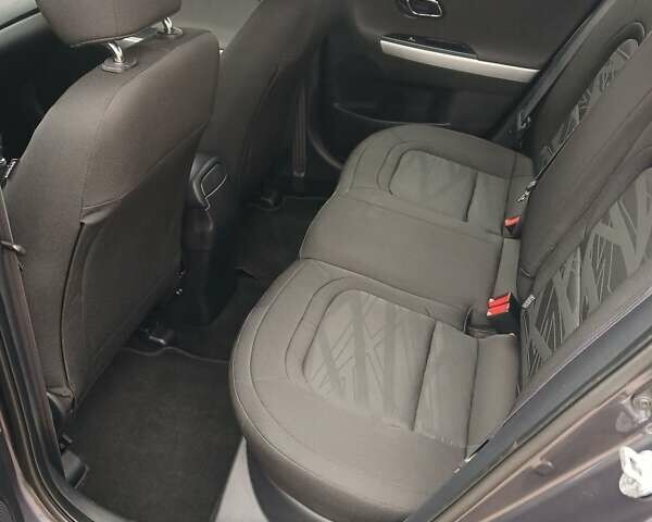 Серый Киа Сид, объемом двигателя 1.6 л и пробегом 270 тыс. км за 9500 $, фото 6 на Automoto.ua