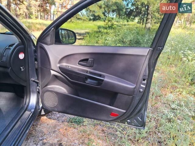 Сірий Кіа Сід, об'ємом двигуна 1.6 л та пробігом 140 тис. км за 8950 $, фото 31 на Automoto.ua