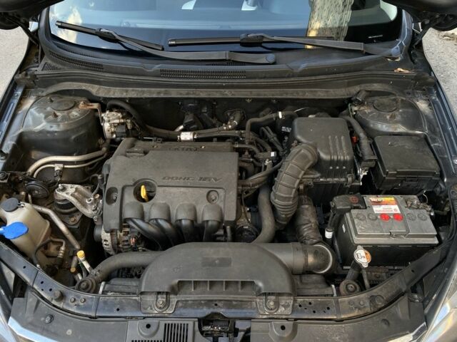 Серый Киа Сид, объемом двигателя 1.6 л и пробегом 189 тыс. км за 6300 $, фото 17 на Automoto.ua