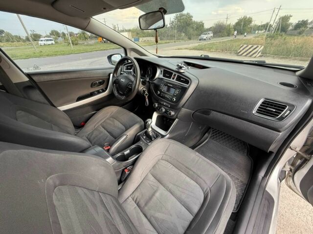 Серый Киа Сид, объемом двигателя 1.6 л и пробегом 260 тыс. км за 7900 $, фото 5 на Automoto.ua