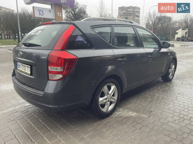 Сірий Кіа Сід, об'ємом двигуна 1.58 л та пробігом 225 тис. км за 7999 $, фото 4 на Automoto.ua