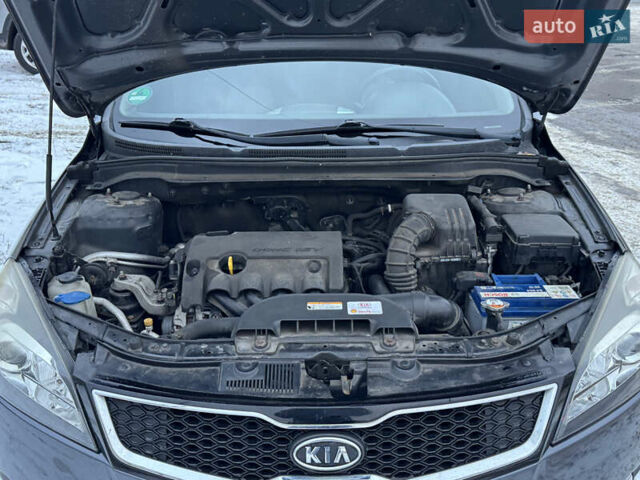Сірий Кіа Сід, об'ємом двигуна 1.59 л та пробігом 191 тис. км за 7550 $, фото 52 на Automoto.ua