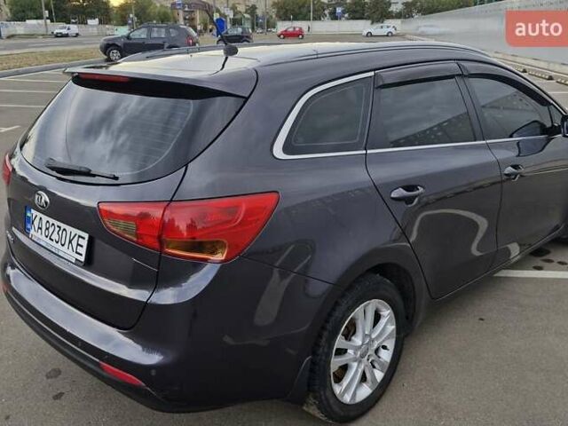 Серый Киа Сид, объемом двигателя 1.58 л и пробегом 213 тыс. км за 11300 $, фото 2 на Automoto.ua