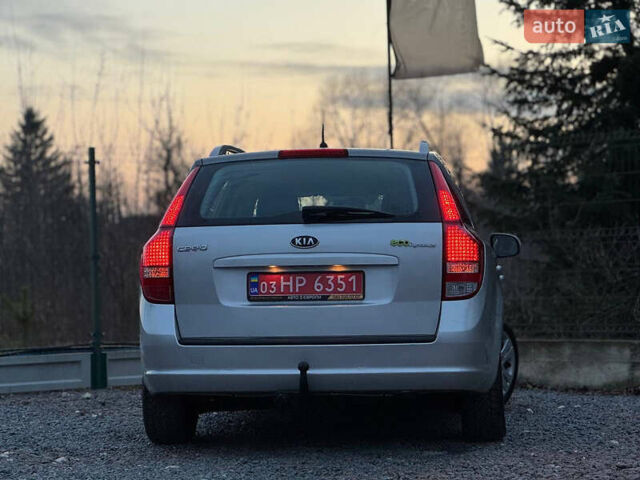 Сірий Кіа Сід, об'ємом двигуна 1.6 л та пробігом 202 тис. км за 7350 $, фото 45 на Automoto.ua