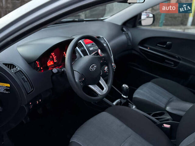 Сірий Кіа Сід, об'ємом двигуна 1.6 л та пробігом 202 тис. км за 7350 $, фото 77 на Automoto.ua