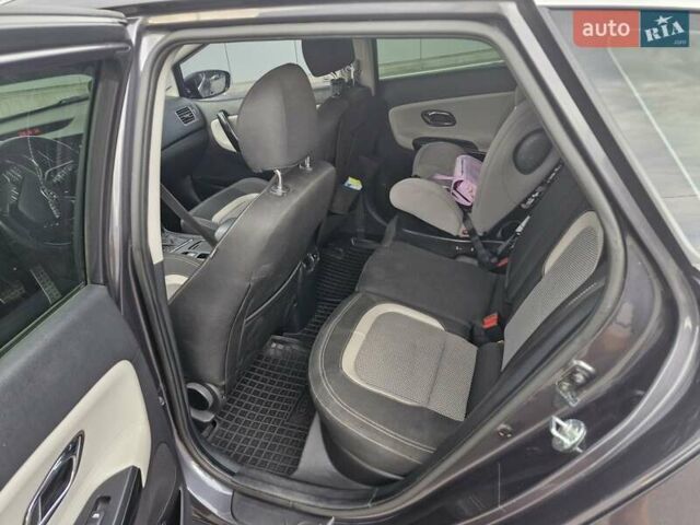 Серый Киа Сид, объемом двигателя 1.58 л и пробегом 213 тыс. км за 11300 $, фото 7 на Automoto.ua