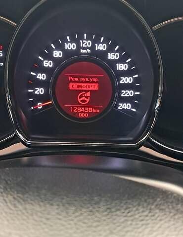 Серый Киа Сид, объемом двигателя 1.58 л и пробегом 128 тыс. км за 10000 $, фото 20 на Automoto.ua