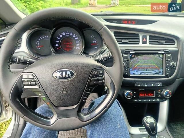 Сірий Кіа Сід, об'ємом двигуна 1.6 л та пробігом 225 тис. км за 7900 $, фото 22 на Automoto.ua