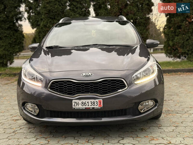 Кіа Сід 2013 у Дубно на Automoto.ua Сірий Кіа Сід, об'ємом двигуна 1.6 л та пробігом 176 тис. км за 8599 $, фото 42 на Automoto.ua