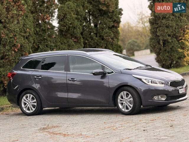 Кіа Сід 2013 у Дубно на Automoto.ua Сірий Кіа Сід, об'ємом двигуна 1.6 л та пробігом 176 тис. км за 8599 $, фото 3 на Automoto.ua