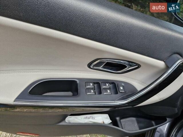 Серый Киа Сид, объемом двигателя 1.58 л и пробегом 213 тыс. км за 11300 $, фото 18 на Automoto.ua