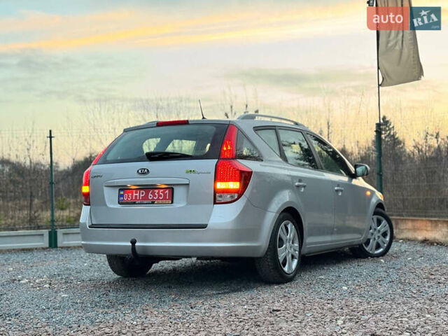 Сірий Кіа Сід, об'ємом двигуна 1.6 л та пробігом 202 тис. км за 7350 $, фото 31 на Automoto.ua