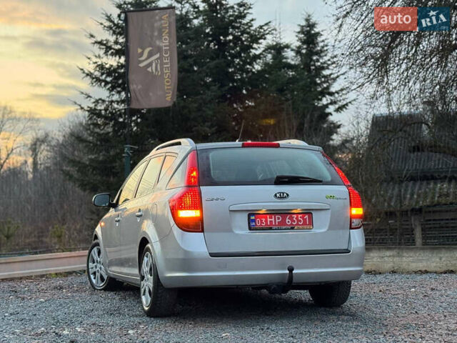 Сірий Кіа Сід, об'ємом двигуна 1.6 л та пробігом 202 тис. км за 7350 $, фото 65 на Automoto.ua