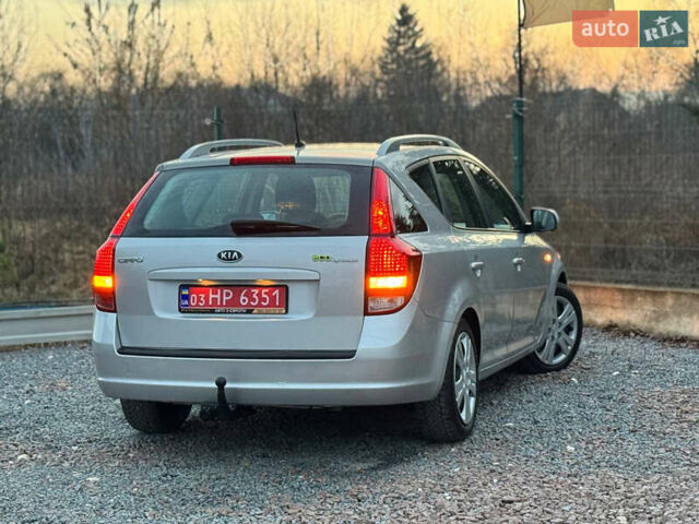 Сірий Кіа Сід, об'ємом двигуна 1.6 л та пробігом 202 тис. км за 7350 $, фото 56 на Automoto.ua