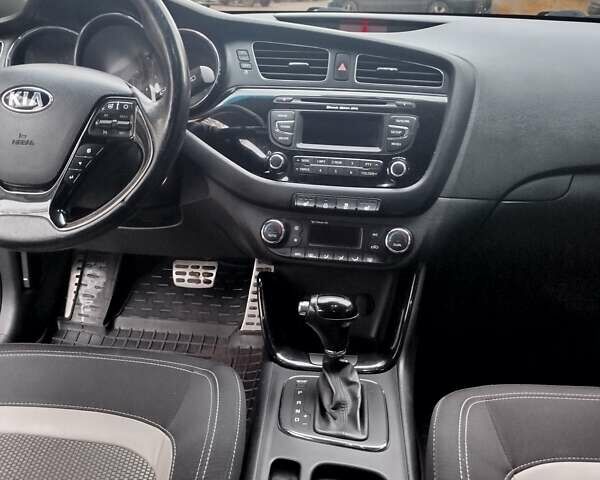 Сірий Кіа Сід, об'ємом двигуна 1.59 л та пробігом 227 тис. км за 9950 $, фото 11 на Automoto.ua