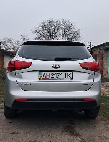 Серый Киа Сид, объемом двигателя 1.58 л и пробегом 128 тыс. км за 10000 $, фото 1 на Automoto.ua