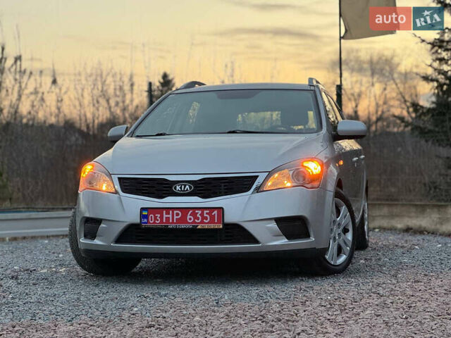 Сірий Кіа Сід, об'ємом двигуна 1.6 л та пробігом 202 тис. км за 7350 $, фото 17 на Automoto.ua