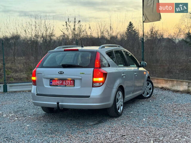 Сірий Кіа Сід, об'ємом двигуна 1.6 л та пробігом 202 тис. км за 7350 $, фото 35 на Automoto.ua