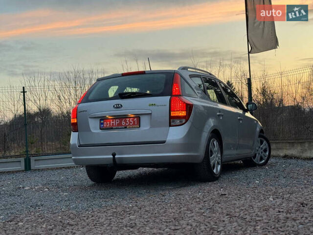 Сірий Кіа Сід, об'ємом двигуна 1.6 л та пробігом 202 тис. км за 7350 $, фото 34 на Automoto.ua