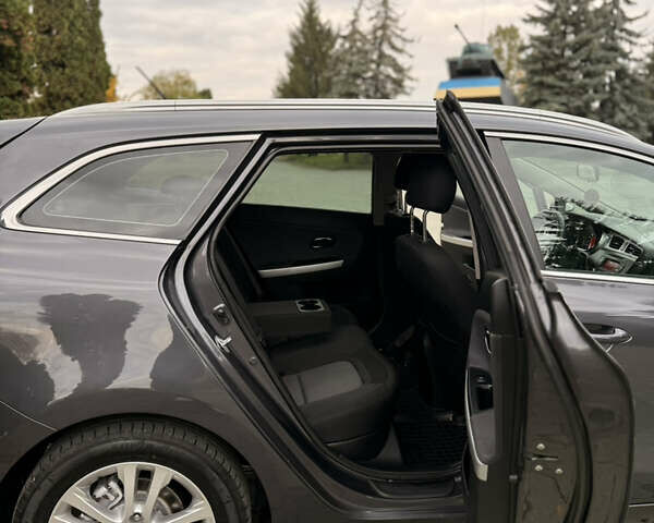 Кіа Сід 2013 у Дубно на Automoto.ua Сірий Кіа Сід, об'ємом двигуна 1.6 л та пробігом 176 тис. км за 8599 $, фото 24 на Automoto.ua